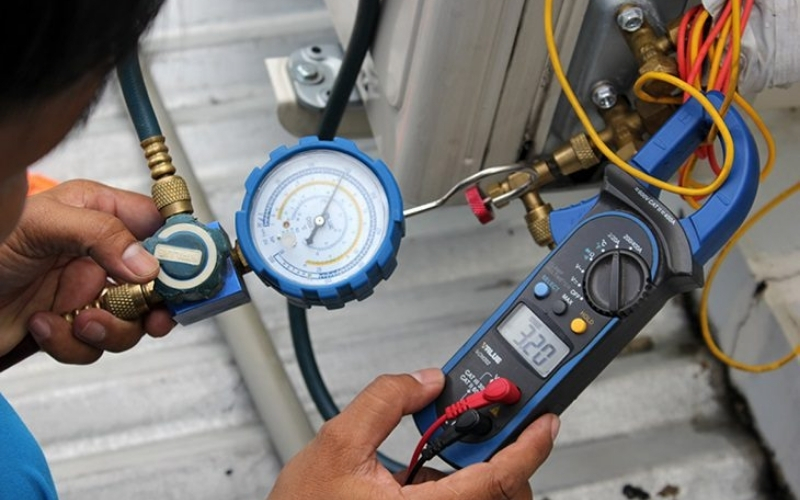 Sửa chữa điều hòa Funiki