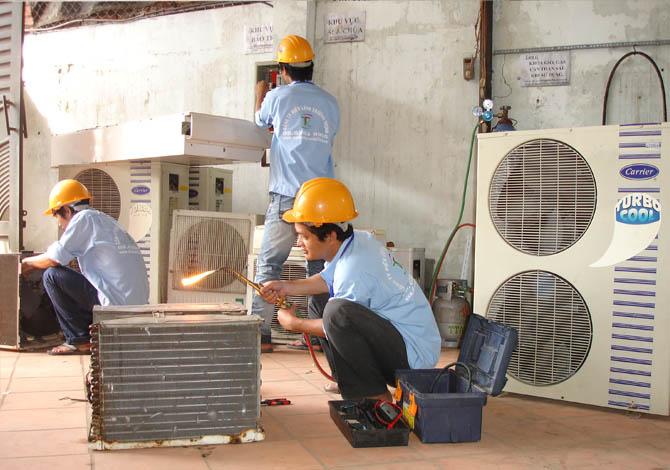 Dịch vụ sửa điều hòa Hà Nội giá rẻ theo bảng giá niêm yết