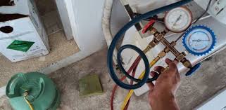Nạp gas điều hòa tại Hà Nội bao nhiêu tiền - Đồng hồ đo gas chuyên dụng