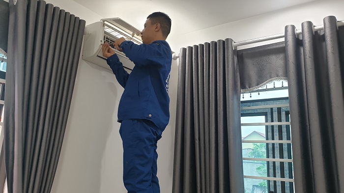 Sửa chữa điều hòa tại Cầu Giấy 24/7 - Kỹ thuật viên chuyên nghiệp