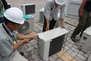 đội ngũ lắp đặt điều hoà tại Phú Xuyên uy tín
